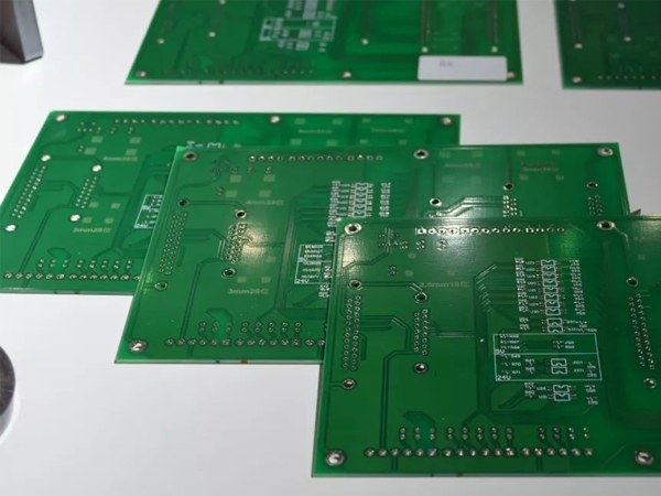 激光切割技術(shù)在PCB市場(chǎng)的應(yīng)用發(fā)展
