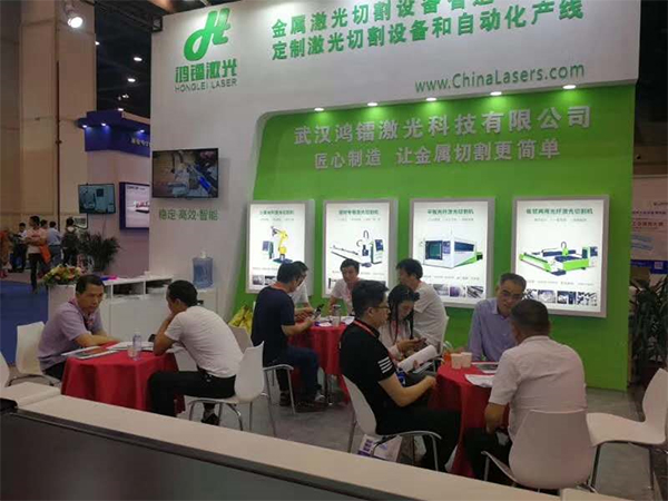 2019鄭州工博會(huì)圓滿落幕，鴻鐳激光再創(chuàng)新高
